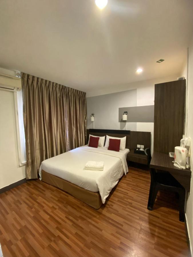 V Hotel Johor Bahru Eksteriør billede