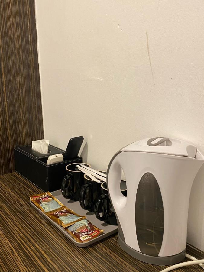 V Hotel Johor Bahru Eksteriør billede