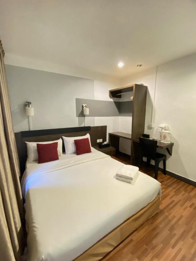 V Hotel Johor Bahru Eksteriør billede