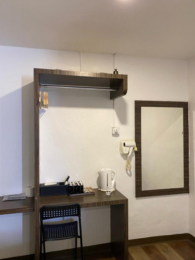 V Hotel Johor Bahru Eksteriør billede