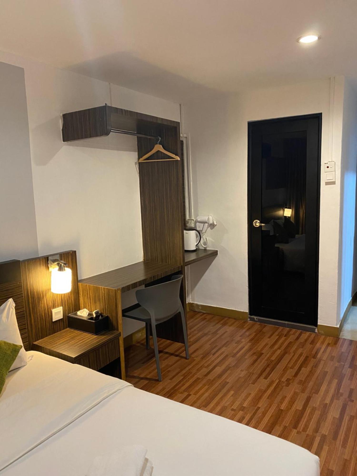 V Hotel Johor Bahru Eksteriør billede