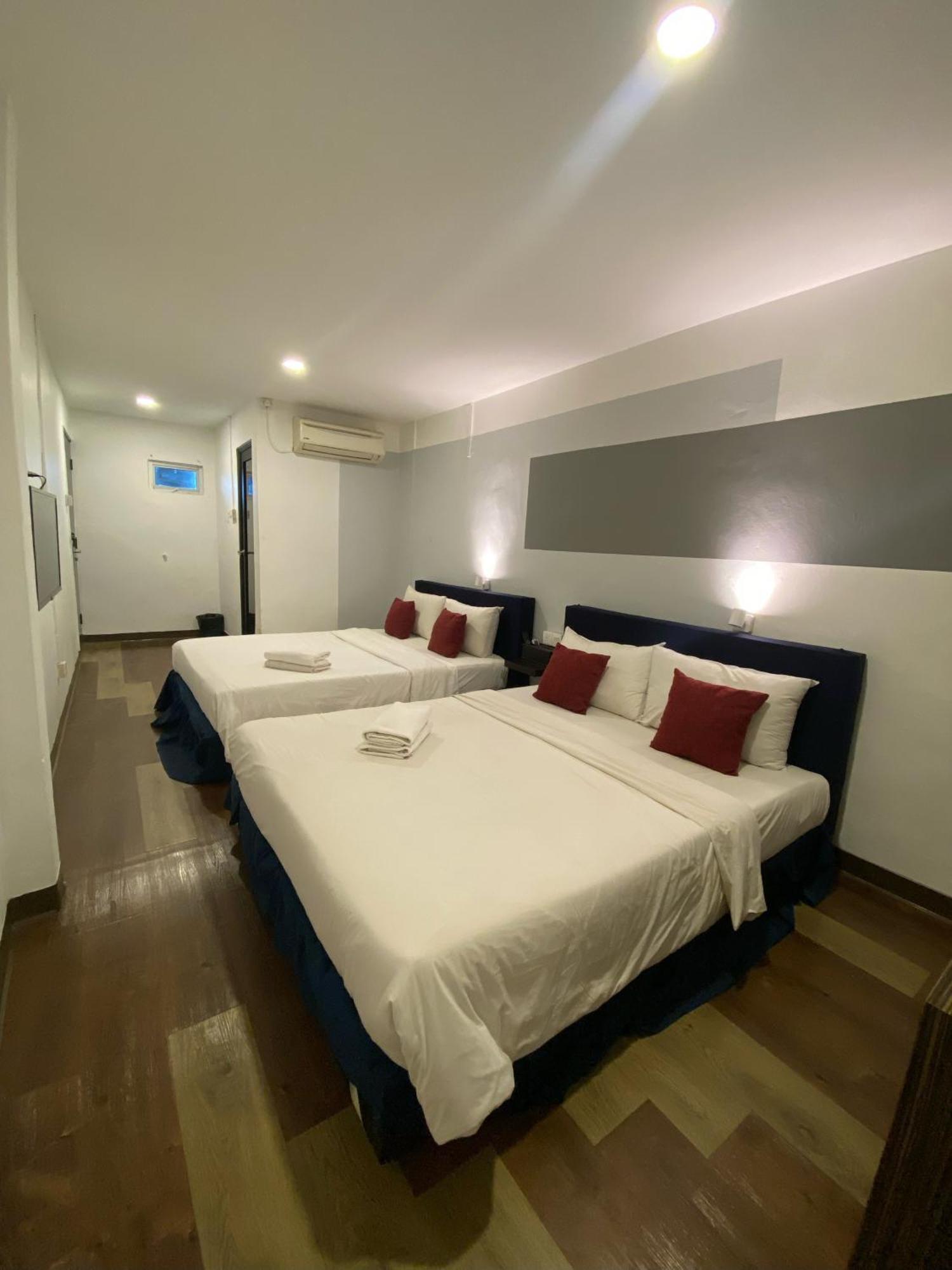 V Hotel Johor Bahru Eksteriør billede