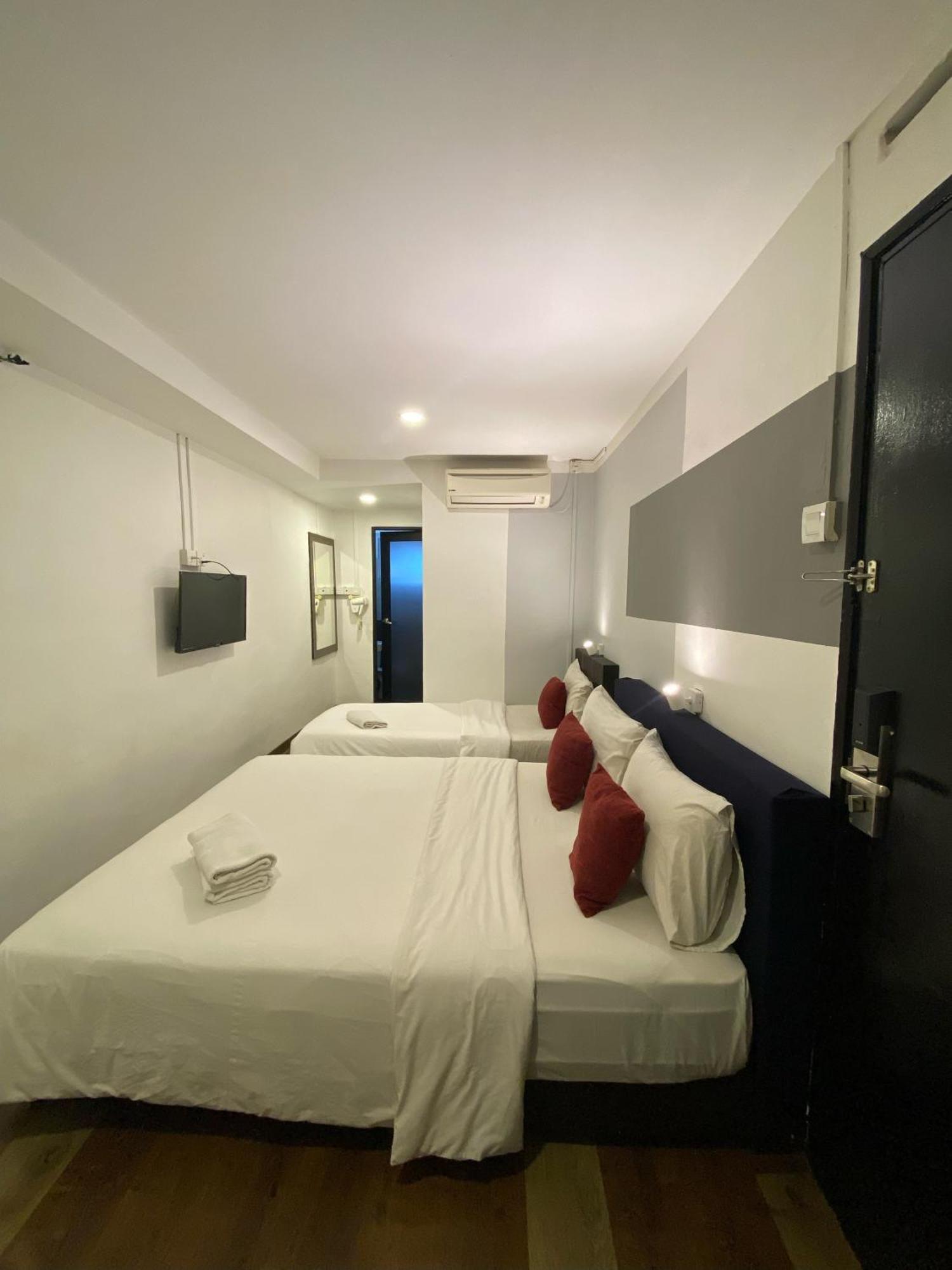 V Hotel Johor Bahru Eksteriør billede