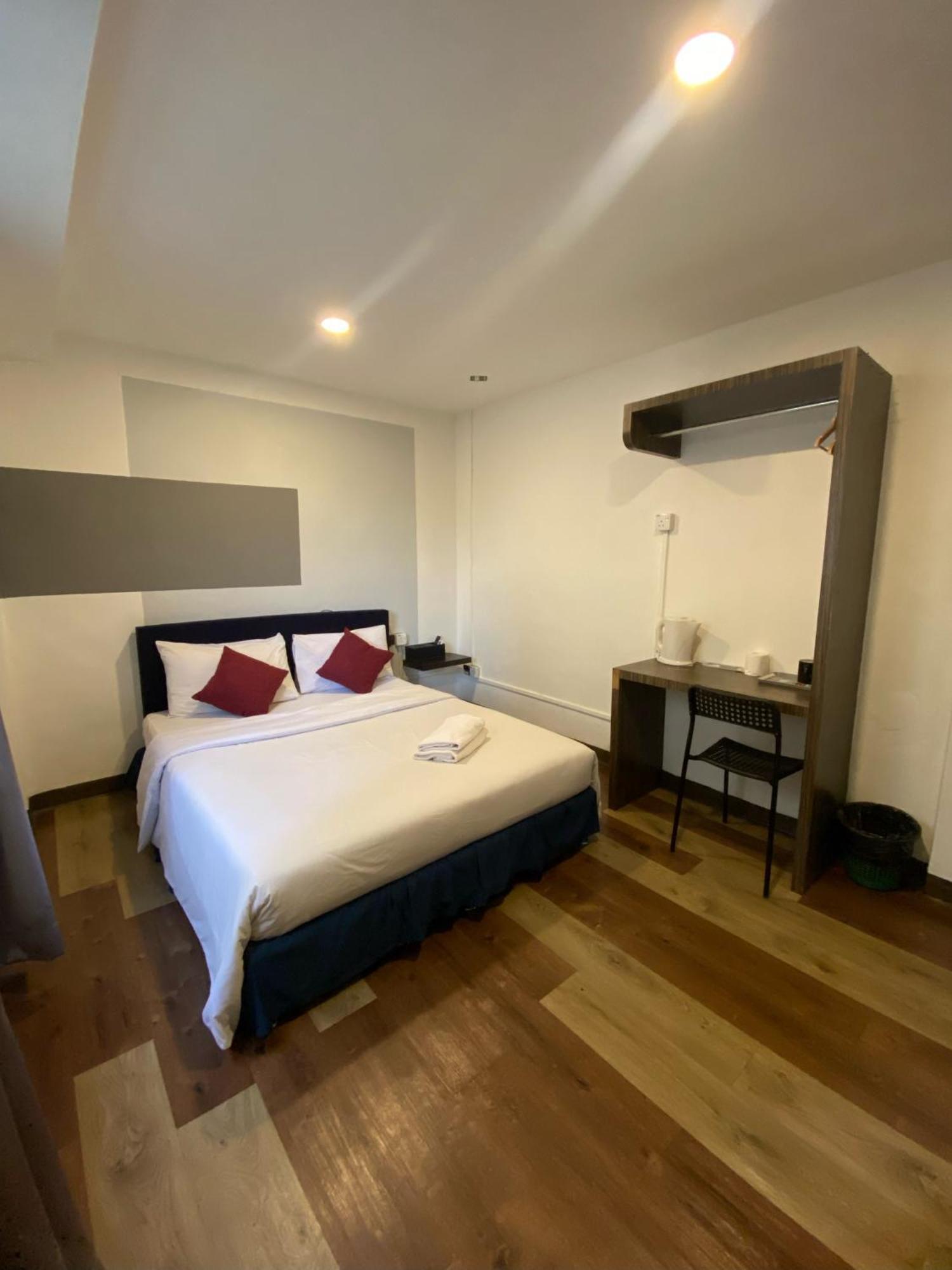 V Hotel Johor Bahru Eksteriør billede