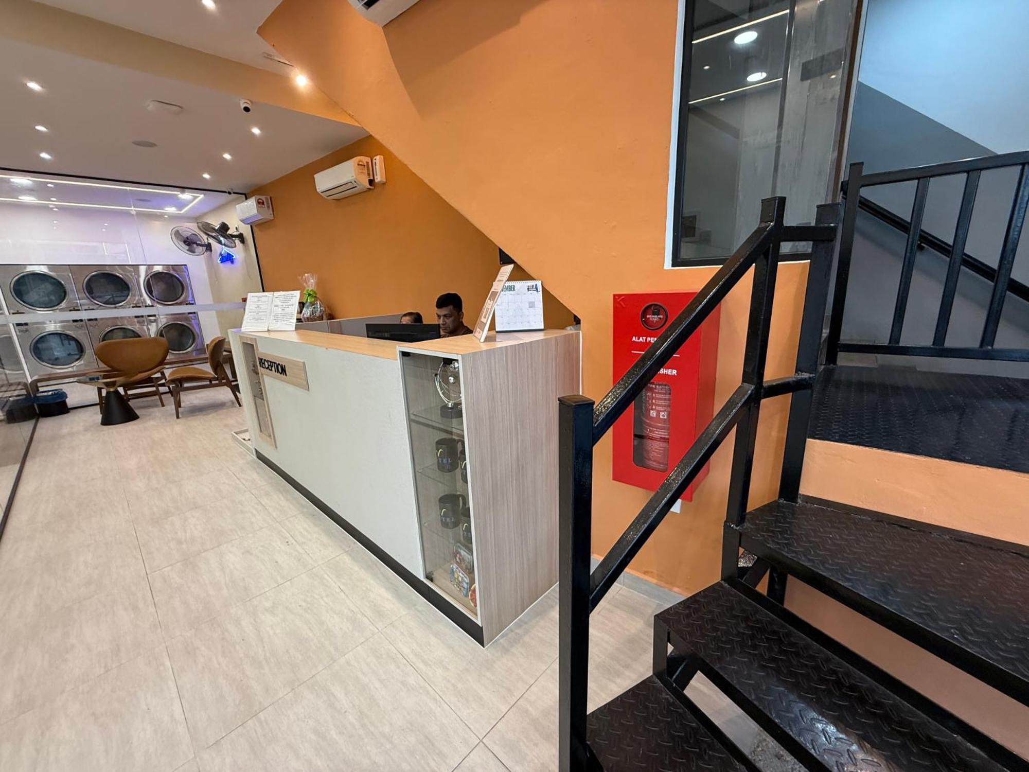 V Hotel Johor Bahru Eksteriør billede